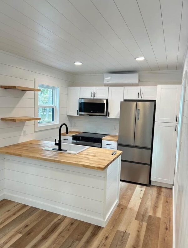 Luxury Tiny Home - Image 5