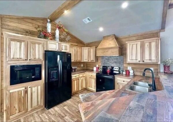 Platinum Cottages - HUD Series used 2018 model upgraded to 2022 - Image 3